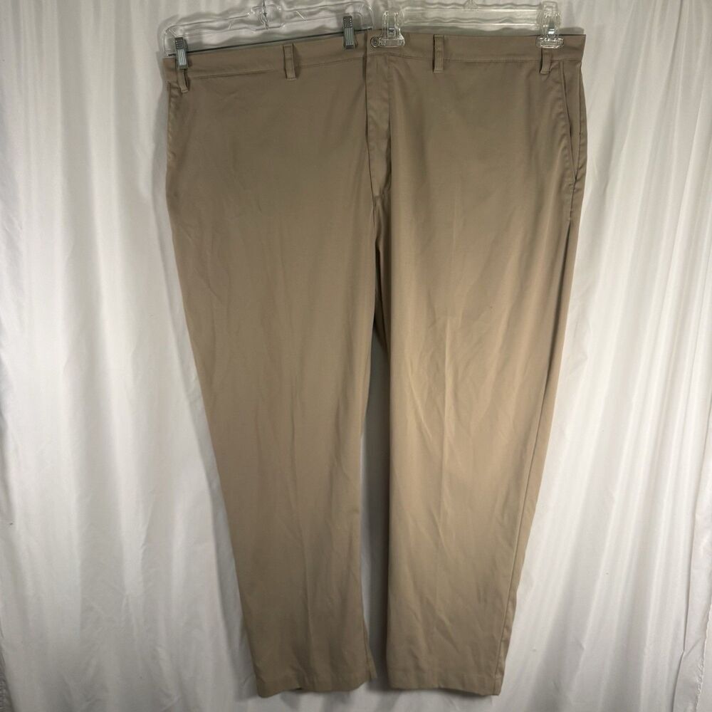 Callaway Golf Pants Men's 56x34 Khaki Flat Front Slit Pocket Lightweight Button